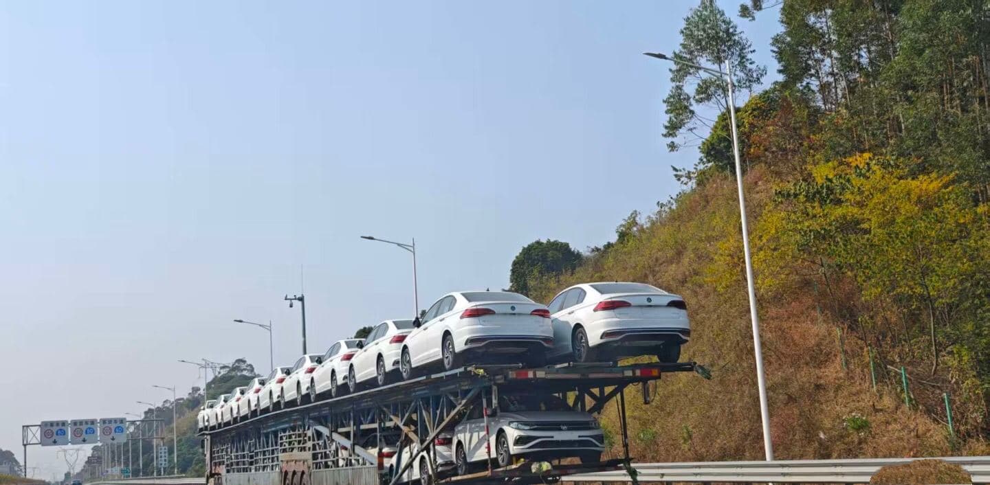 Inland transport by car carrier